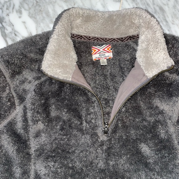 DYLAN Sherpa Quarter Zip (Medium) - Picture 1 of 4